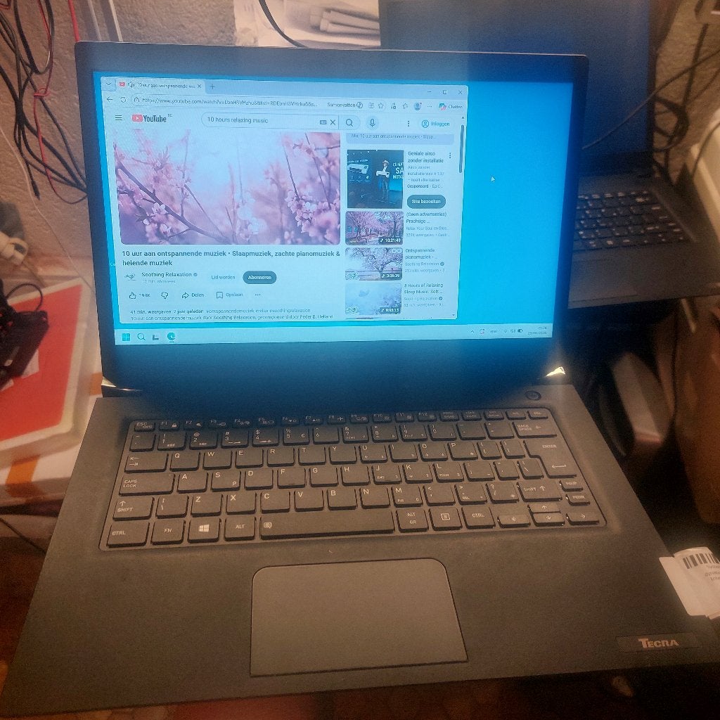 14 inch laptop voor internet, office en multimedia met win11, Computers en Software, Windows Laptops, Refurbished, 14 inch, SSD