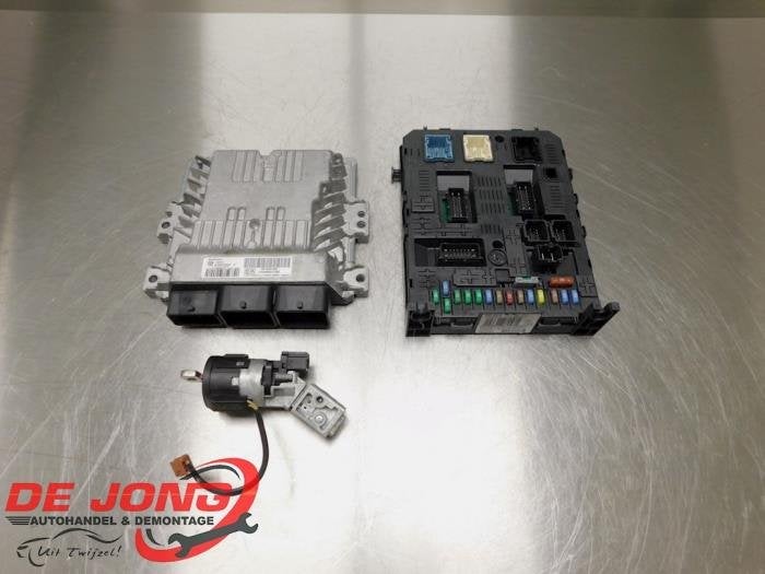 Serrure de contact + ordinateur d'un Peugeot 308, -, 3 mois de garantie, Utilisé, -