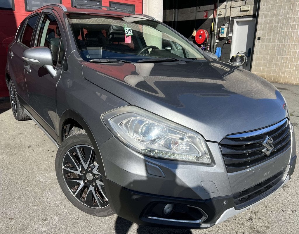 Suzuki S-Cross 1.6i GL B-Line + NAVI + CAMÉRA + CUIR + PANO, Auto's, Parkeersensor, Gebruikt, 4 cilinders, 120 pk