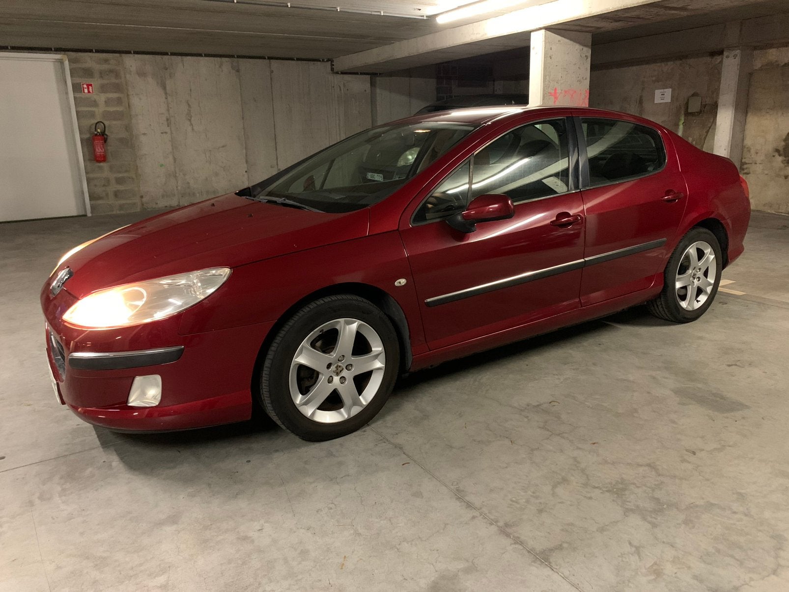 Peugeot 407 // 2L Essence //, Autos, Rouge, Achat, 4 portes, Entreprise