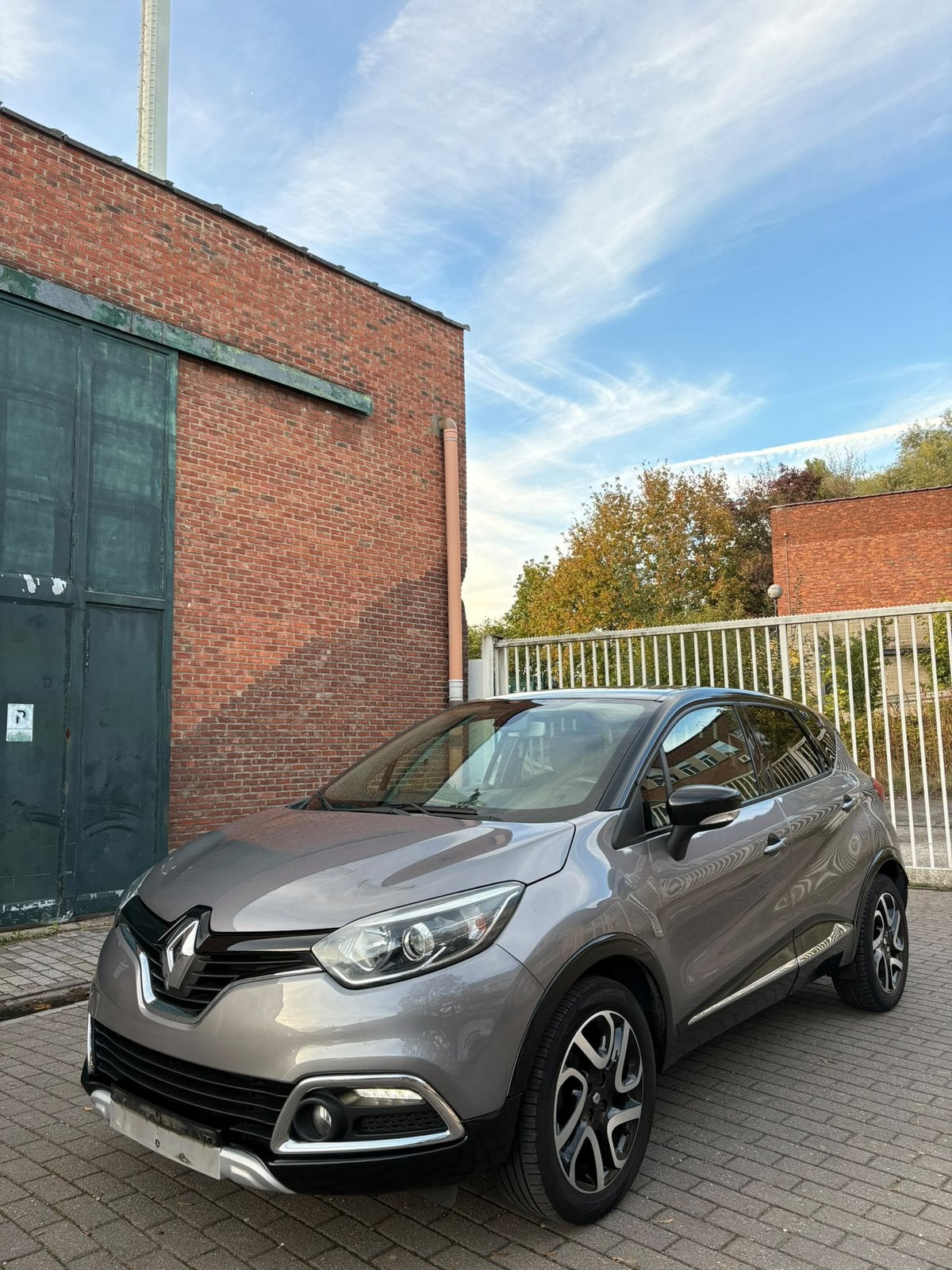 Renault captur//0.9 benzine//2015, Auto's, Leder, Bedrijf, Onderhoudsboekje, Captur