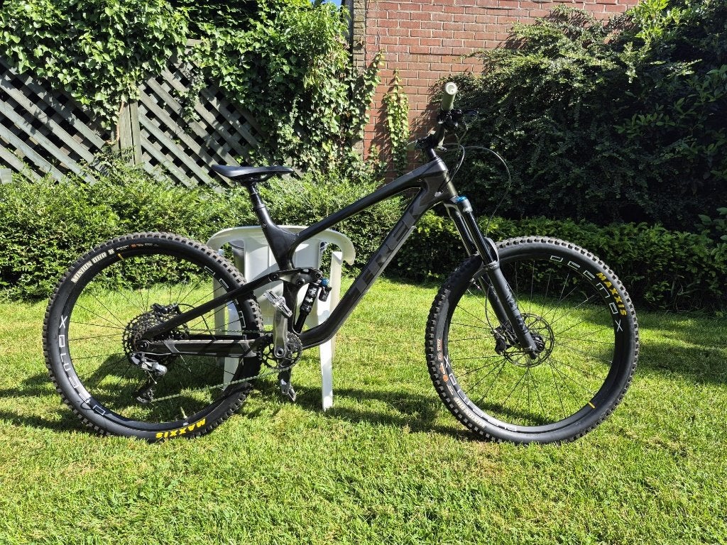 Trek Slash 9.7 2021 Black Olive / Carbon Smoke, 10 à 15 vitesses, 65 cm ou plus, Enlèvement, Utilisé