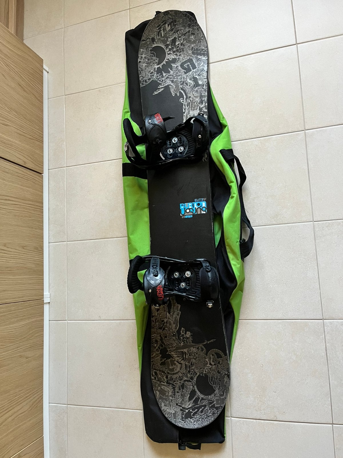 Snowboard Burton, Sports & Fitness, Enlèvement, Utilisé, Planche