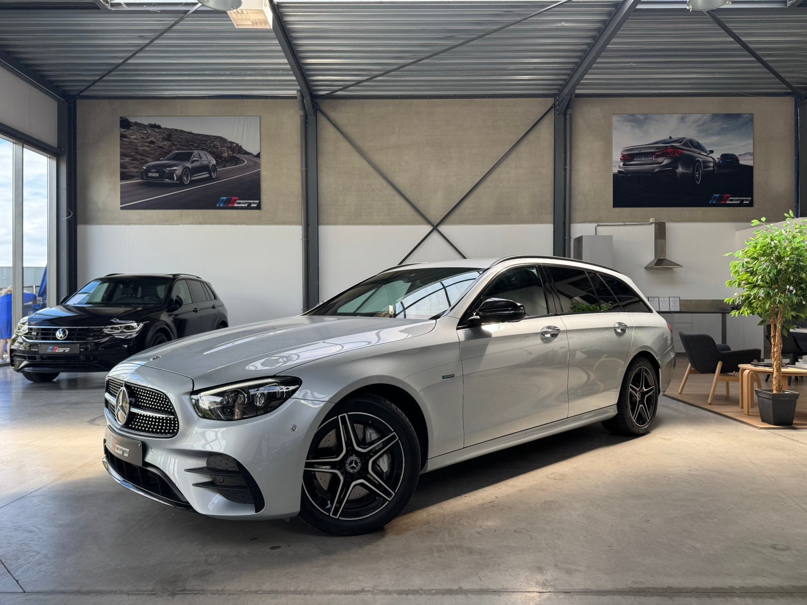 Mercedes E300de AMG-Line | 11/2020 | 63.000 km, Autos, Mercedes-Benz, Cuir, Argent ou Gris, Achat, Euro 6