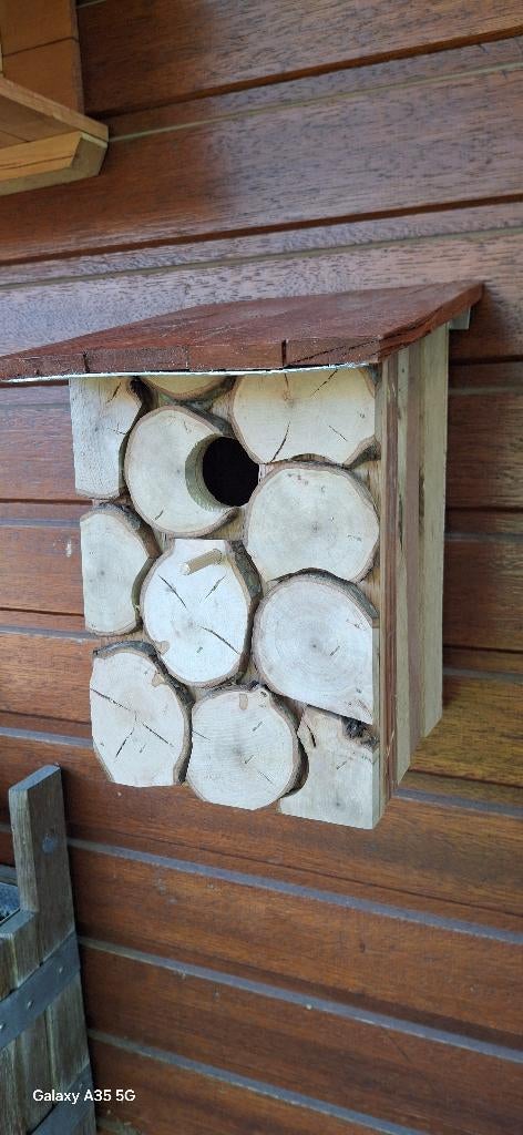 Nest kastje, Tuin en Terras, Ophalen, Nieuw