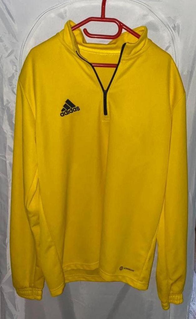 Adidas trainen, Ophalen of Verzenden, Zo goed als nieuw, Maat 48/50 (M), Geel