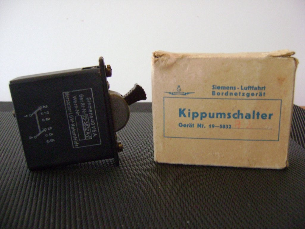 Luftwaffe Kippumschalter, Geräte Nr 19-5832, A2., Ophalen of Verzenden, Luchtmacht, Overige typen