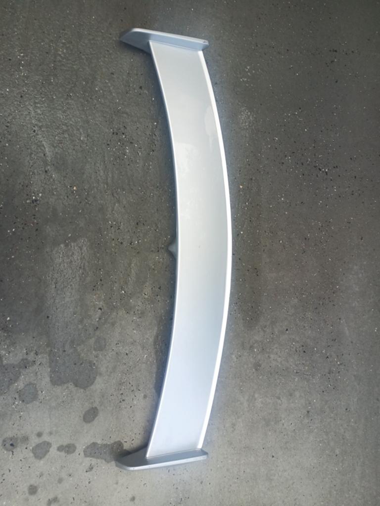 TOYOTA Becquet de coffre, Auto-onderdelen, Overige Auto-onderdelen, Ophalen