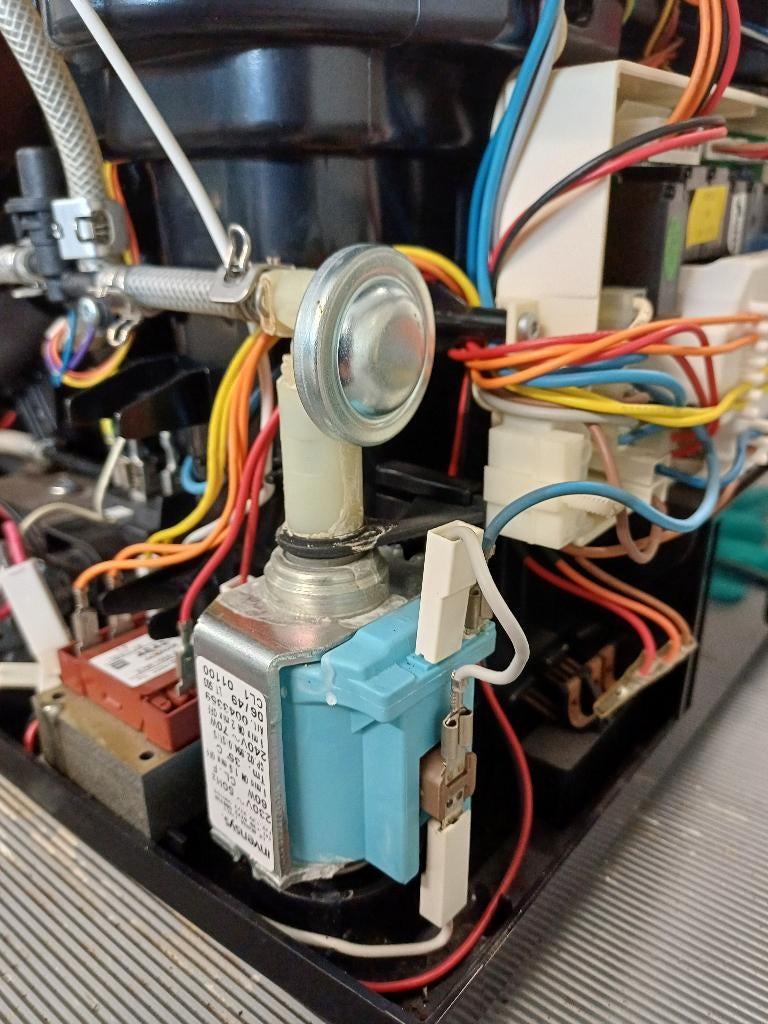 Onderhoud en herstelling Jura en Delonghi, Elektronische apparatuur, Koffiezetapparaten, Refurbished, Koffiemachine, 4 tot 10 kopjes
