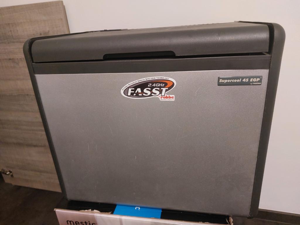Koelbox tristar hybride 230v/12v, Ophalen, Koelbox, Compressor