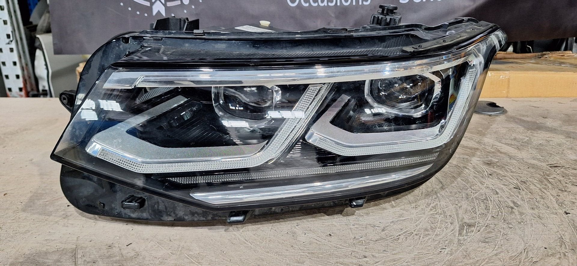 Volkswagen Tiguan Koplamp, Autos : Pièces & Accessoires, Volkswagen, -, Utilisé, -