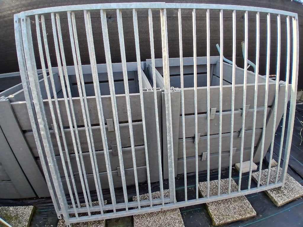 Tralies hondenren, Ophalen, Gebruikt, Hondenkennel
