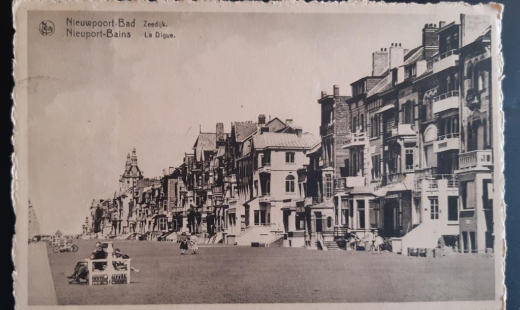 Vintage postkaart NIEUWPOORT digue ZEEDIJK 1950, Verzenden