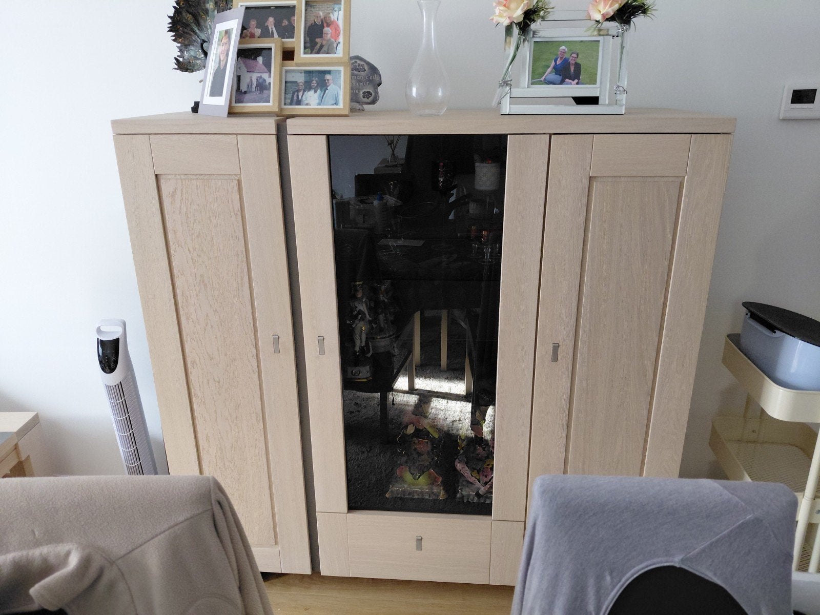 vitrine et buffet, Enlèvement