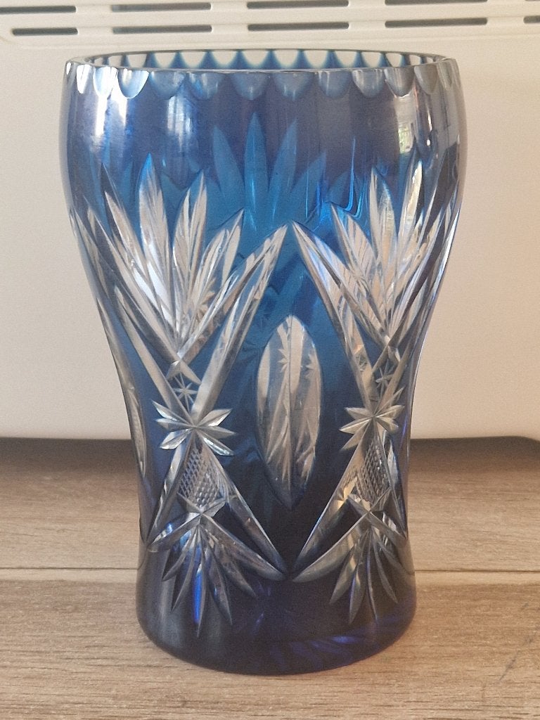 Val Saint Lambert taille riche bleu cobalt, Enlèvement