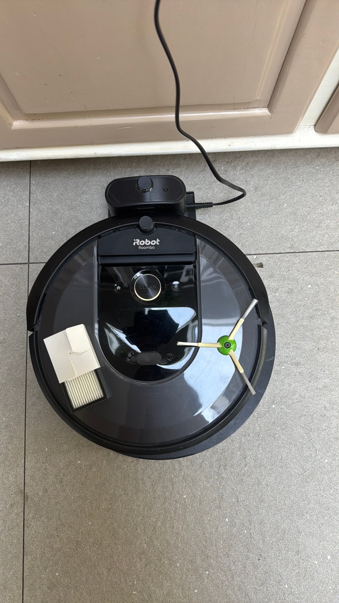 Robot stofzuiger met dweil functie Roomba i, Elektronische apparatuur, Ophalen, Gebruikt, Robotstofzuiger, IRobot
