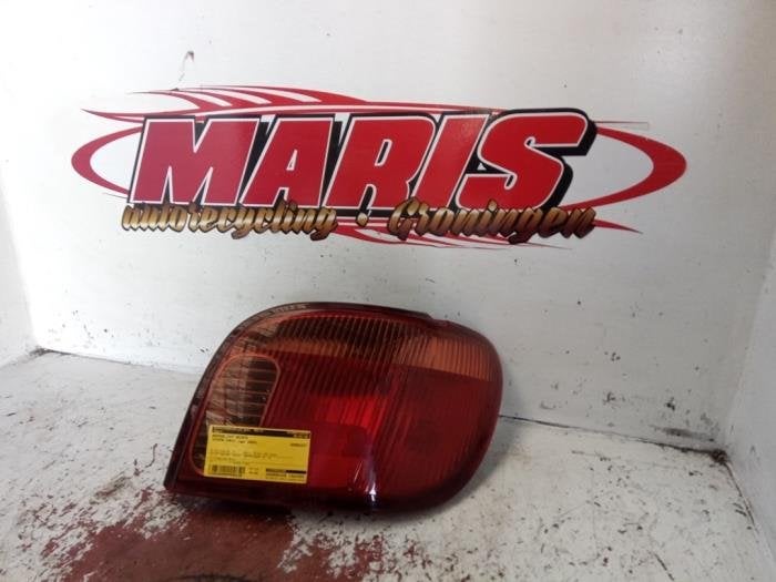 Feu arrière droit d'un Toyota Yaris, -, -, 3 mois de garantie, Toyota
