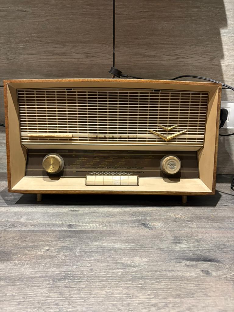 ancienne radio elle fonctionne, Audio, Tv en Foto, Radio's, Ophalen, Zo goed als nieuw, Radio