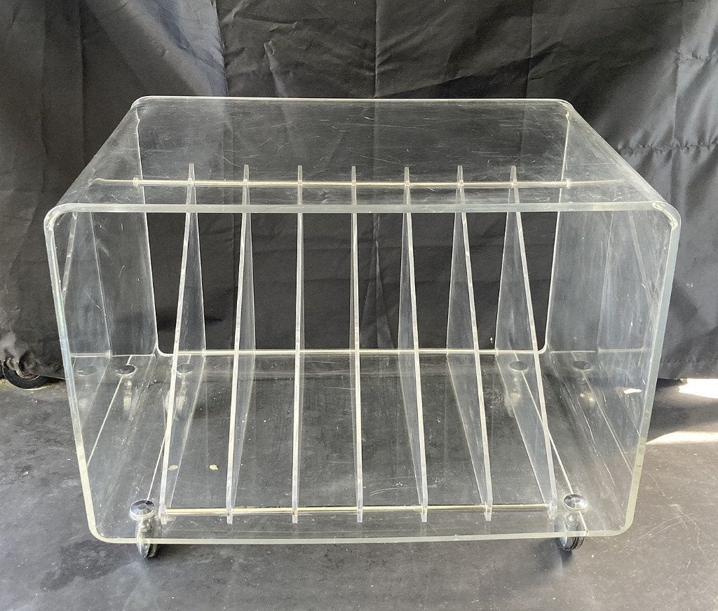Roche Bobois Michel Dumas Plexiglas Vinyl Trolley, Antiquités & Art, Art | Objets design, Autres types, Plastique, Multicolore