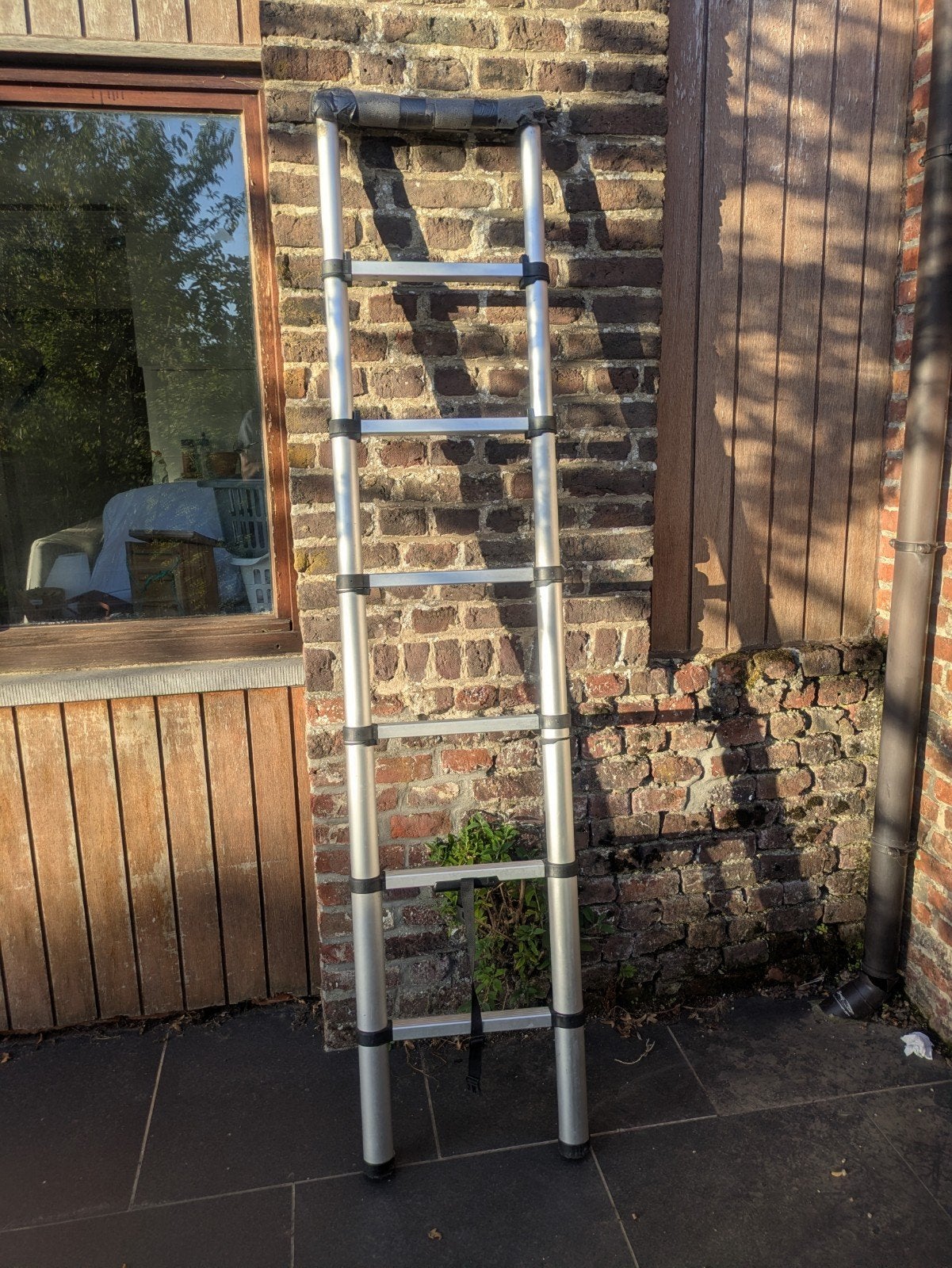 échelle télescopique 2m10, 2 à 4 mètres, Pliable ou rétractable/escamotable, Échelle, Enlèvement