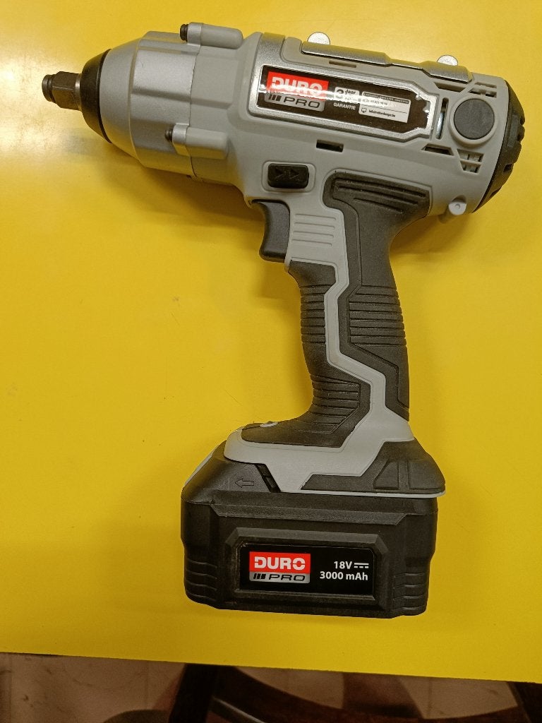 Slagmoersleutel Duro wws-dss18 op batterij in koffer, Auto diversen, Autogereedschap, Ophalen of Verzenden, Zo goed als nieuw