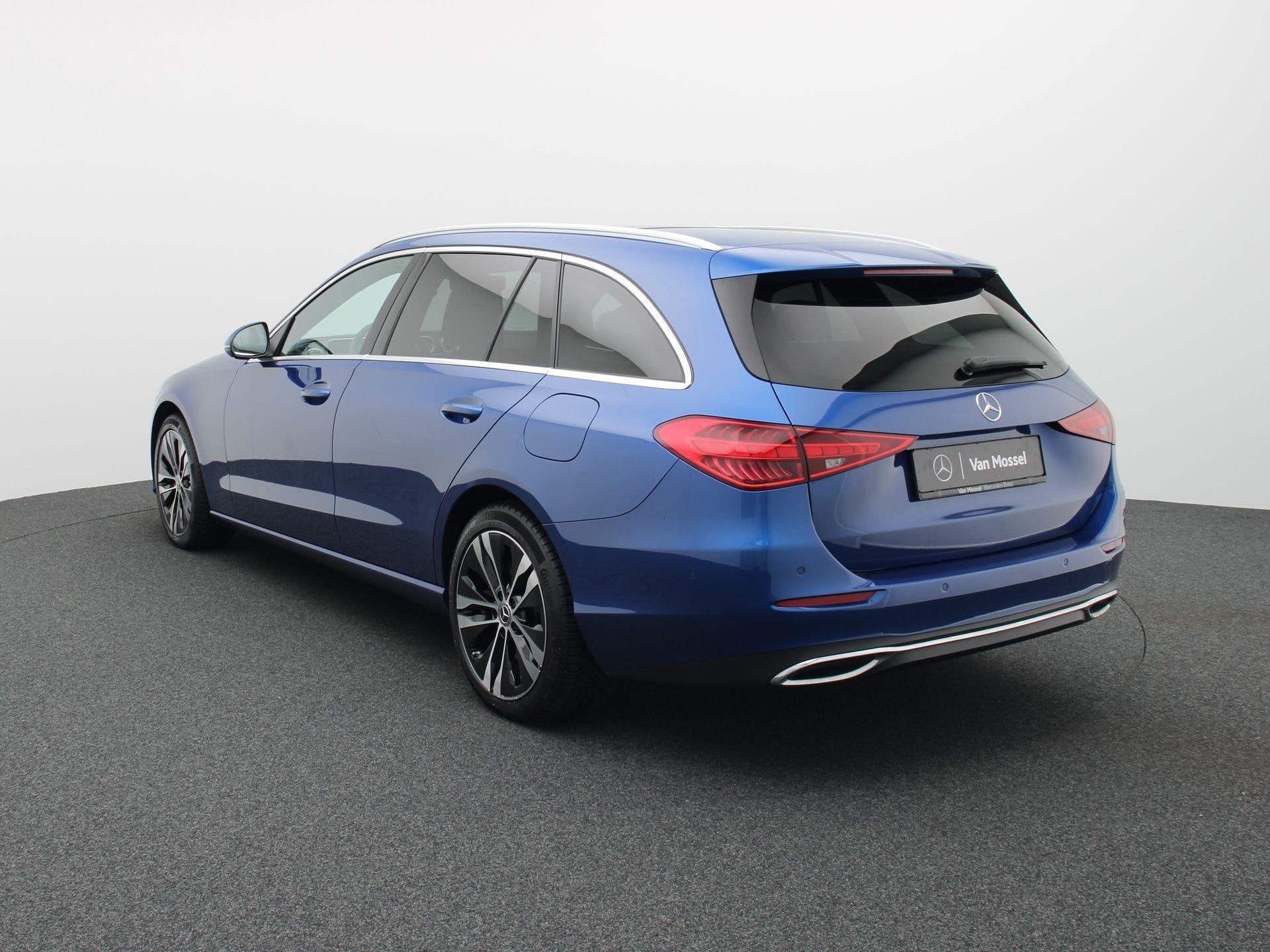 Mercedes-Benz C-Klasse 300e Break Luxury Line + PANORAMISCH, Autos, Achat, 1800 kg, Noir, Automatique