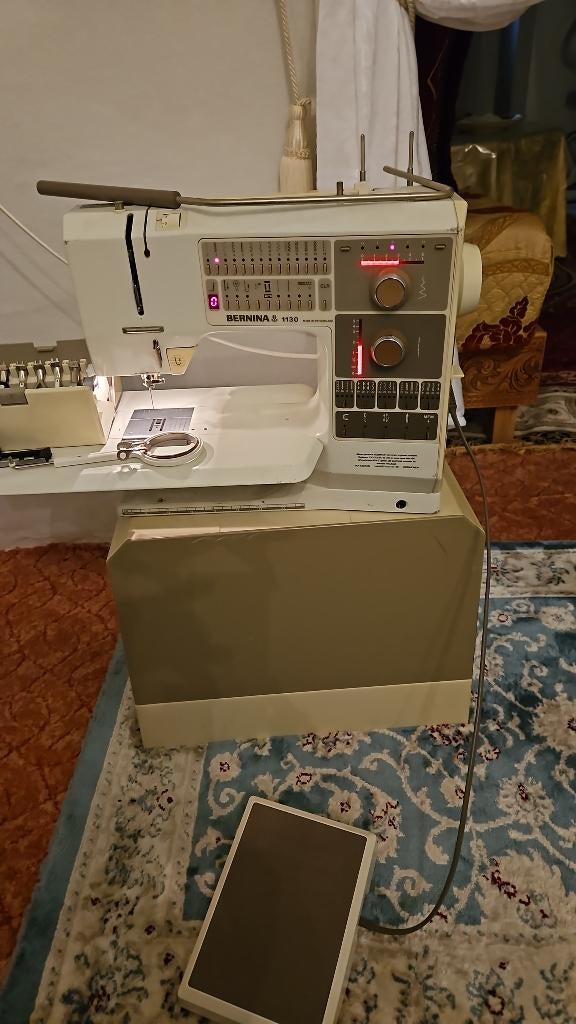 Machine à coudre Bernina 1130, Enlèvement ou Envoi, Machine à coudre, Bernina