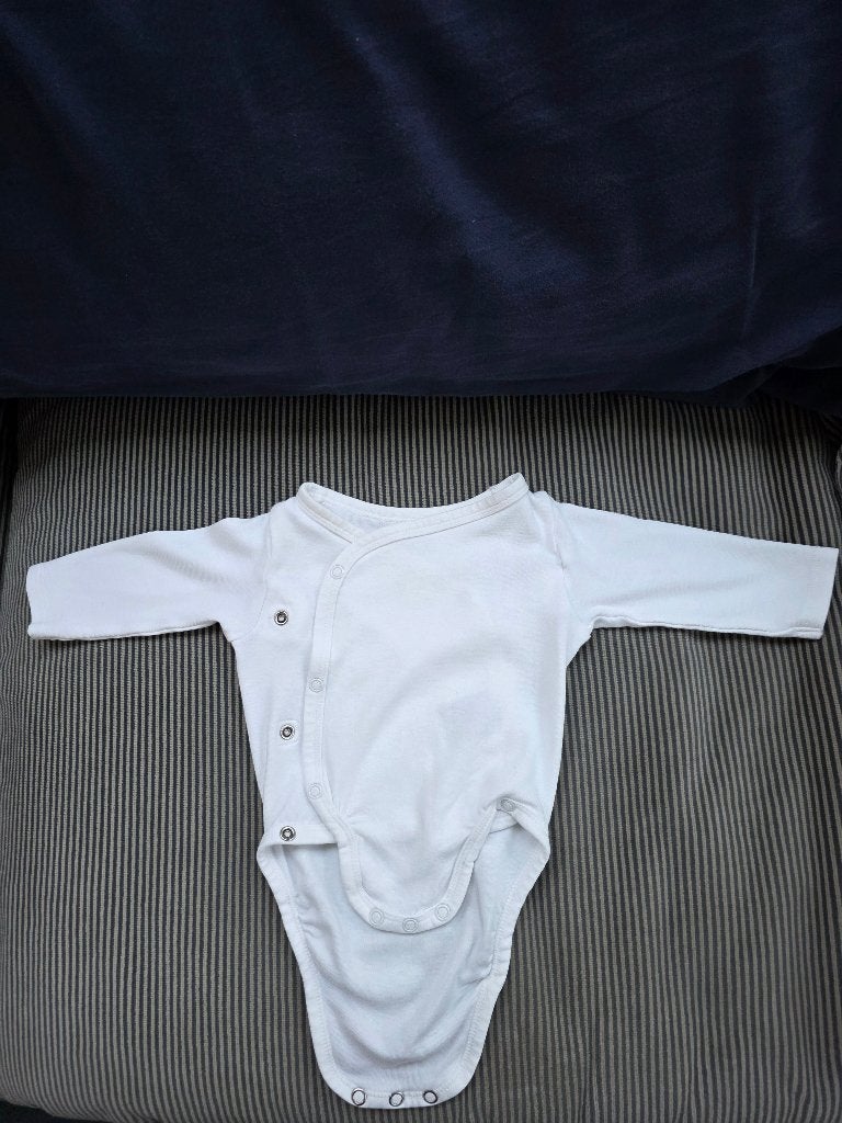 Rompertjes H&M met lange mouwen en overslag. Maat 62, Kinderen en Baby's, Babykleding | Maat 62, Ophalen, Zo goed als nieuw