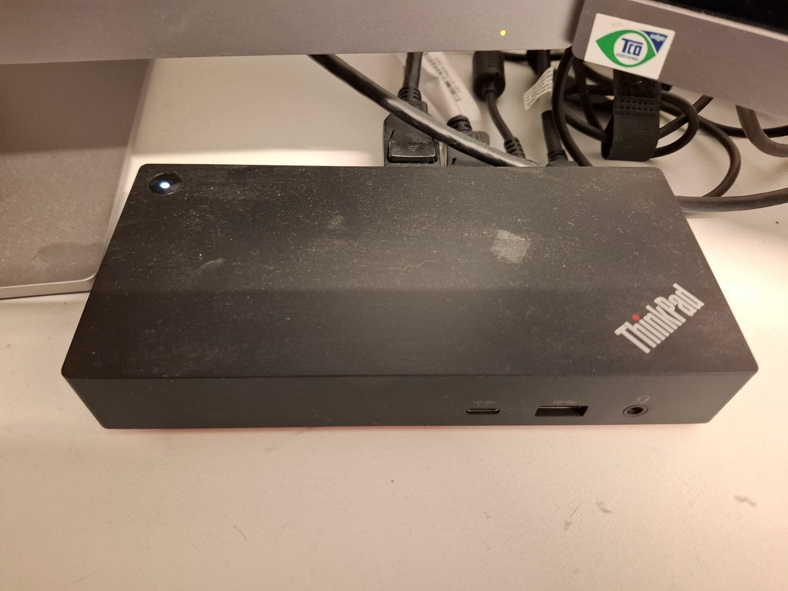 Lenovo ThinkPad dockingstation, Enlèvement, Portable