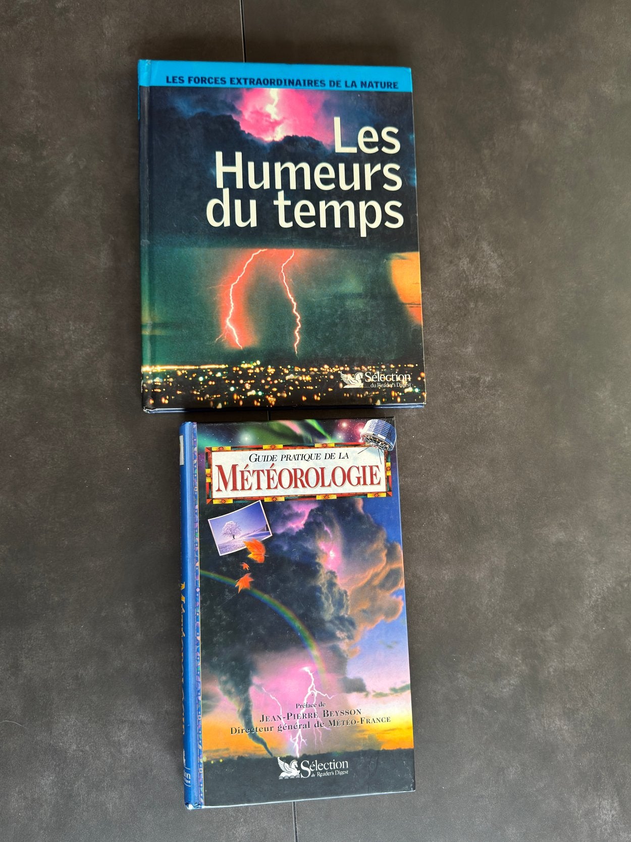 Duo 2 livres Météorologie & Climat - Reader's Digest, Livres, Enlèvement, Utilisé, Non-fiction