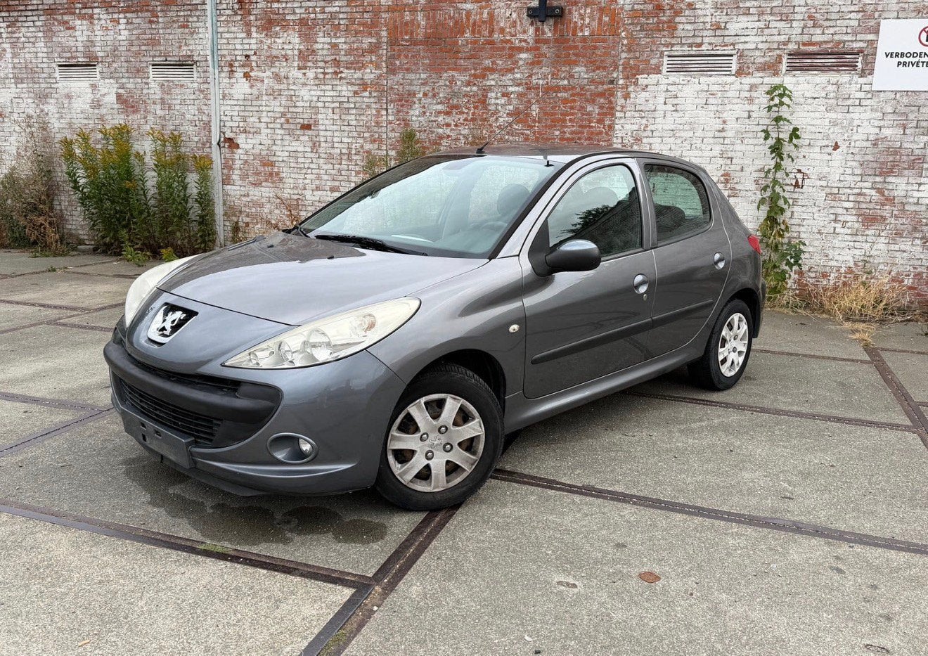 Peugeot 206+, Parkeersensoren, 2011, Airco, Benzine, 123dkm, Auto's, Peugeot, Stof, Particulier, Zilver of Grijs, 5 zetels