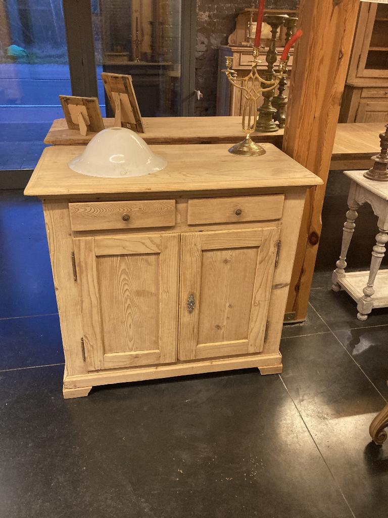 Buffet ancien en pin, Enlèvement