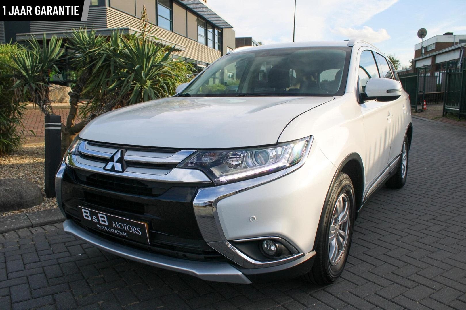 Mitsubishi Outlander 2.0 Business Edition|GARANTIE|DEALER OH, Achat, Carnet d'entretien, Automatique, Blanc