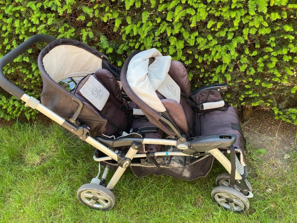 Poussette double Jané twin two, Enfants & Bébés, Autres marques, Enlèvement, Utilisé, Poussette