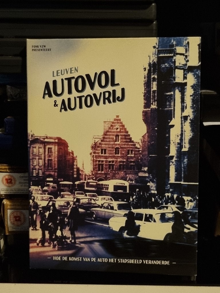 Leuven, Autovol & Autovrij, Ophalen of Verzenden, Zo goed als nieuw, Nederlands, Engels