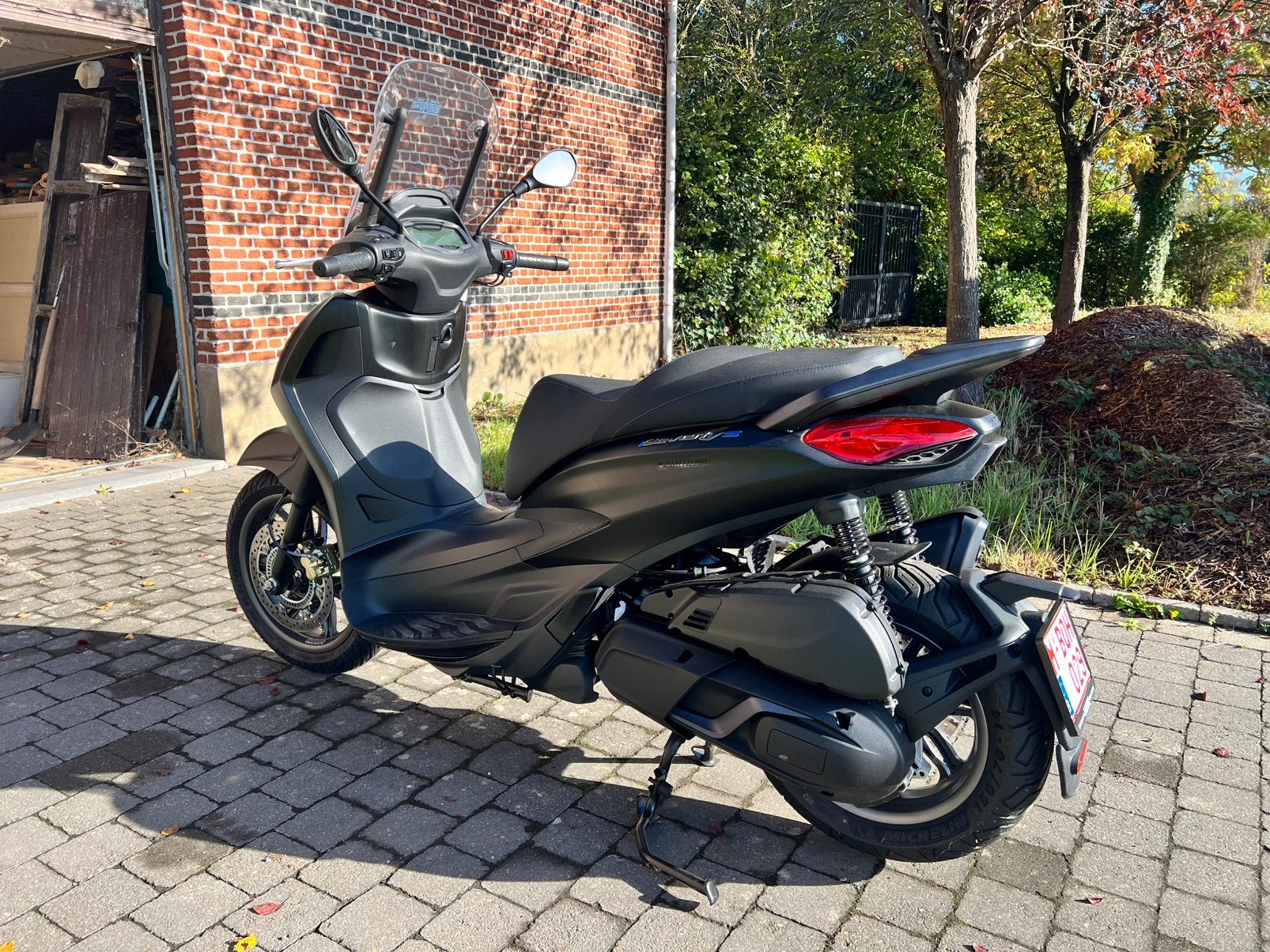Piaggio - Beverly 400S E5+, Motos, ABS, Scooter, Entreprise, Neuf