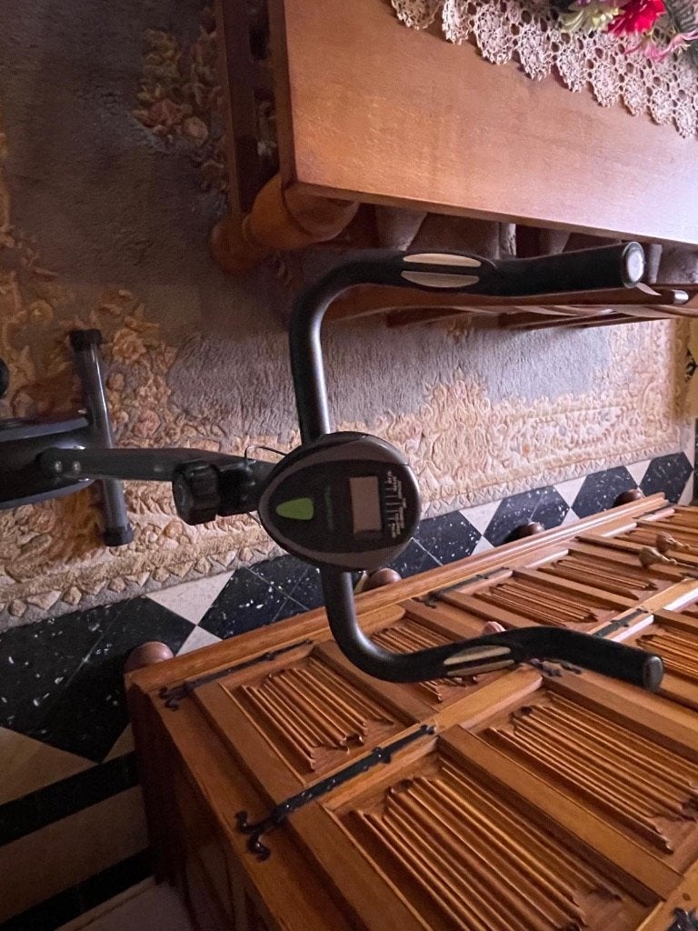 Hometrainer Tunturi, Enlèvement, Comme neuf, Jambes, Vélo d'appartement