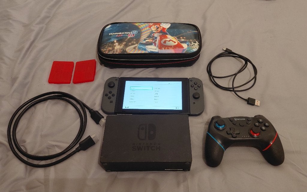 Nintendo Switch, Consoles de jeu & Jeux vidéo, Consoles de jeu | Nintendo Switch, Enlèvement ou Envoi, Comme neuf, Avec 2 manettes
