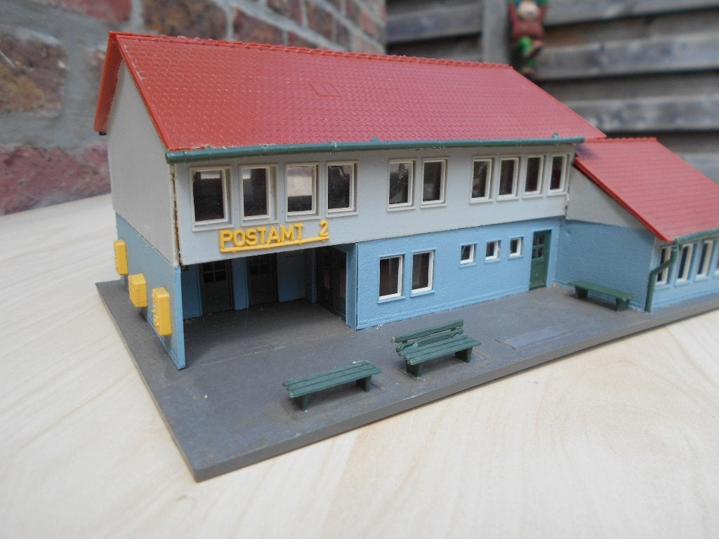 faller H0 postkantoor, Hobby & Loisirs créatifs, Trains miniatures | HO, Utilisé, Pont, Tunnel ou Bâtiment, Enlèvement ou Envoi