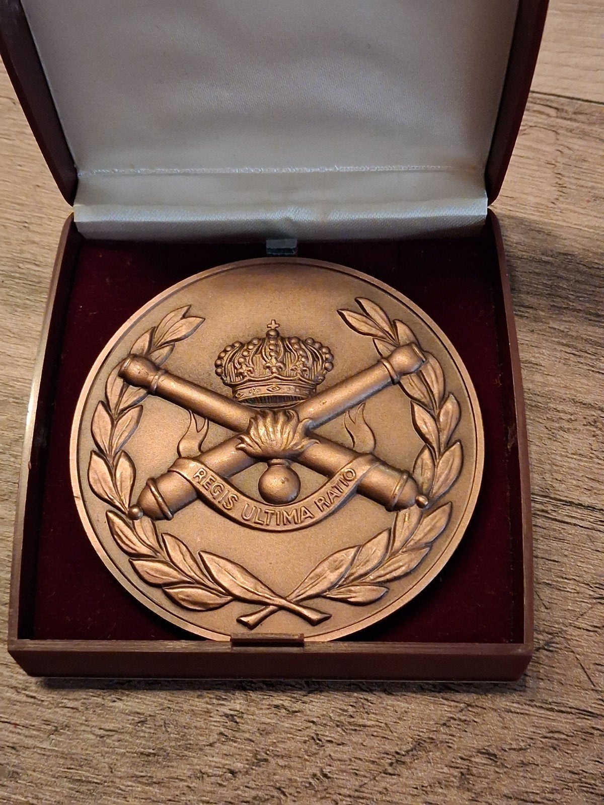 herdenkingspenning Belgische artillerie, Verzamelen, Verzenden