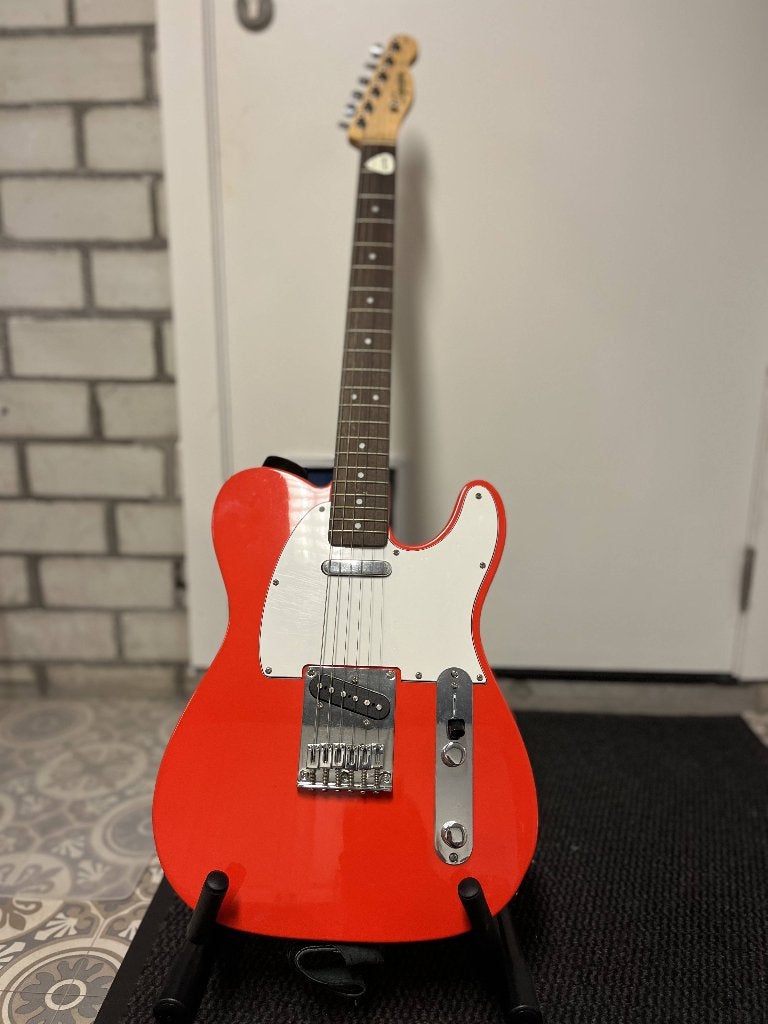 Elektrische gitaar, Ophalen, Zo goed als nieuw, Semi-solid body, Fender
