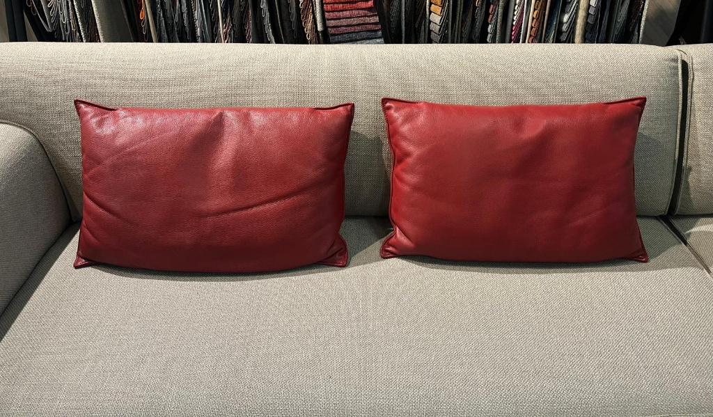 ZGAN Leren Design on Stock Kussens NP €475 p/st, Huis en Inrichting, Woonaccessoires | Kussens, Ophalen of Verzenden, Zo goed als nieuw