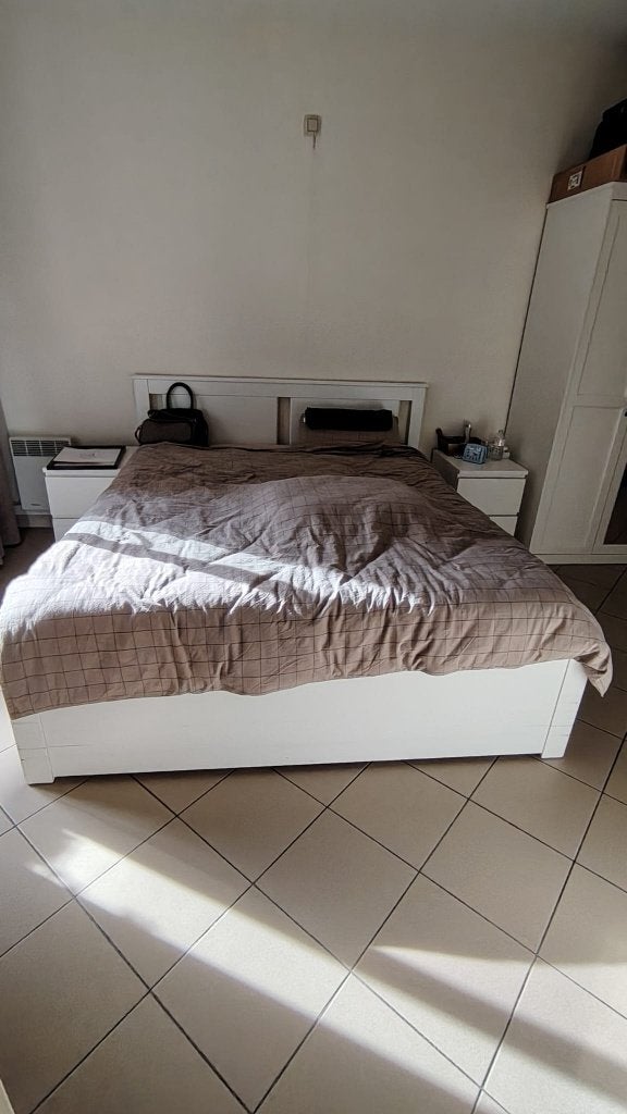 Tweepersoonsbed 160x200 incl. lattenbodem en 2 nachtkastjes, Comme neuf, Enlèvement, Deux personnes, 160 cm