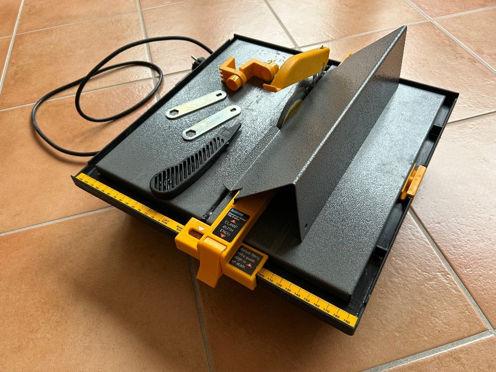 Elektrische tegelsnijder, Bricolage & Construction, Outillage | Scies mécaniques, Comme neuf, Autres types, Moins de 600 watts