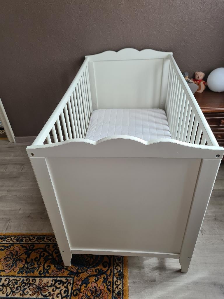 babybed, Kinderen en Baby's, Ophalen, Zo goed als nieuw, Minder dan 140 cm, Matras