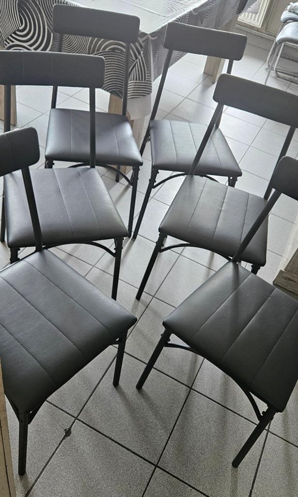 Chaise, Maison & Meubles, Simili cuir, Comme neuf, Enlèvement, Cinq, Six Chaises ou plus