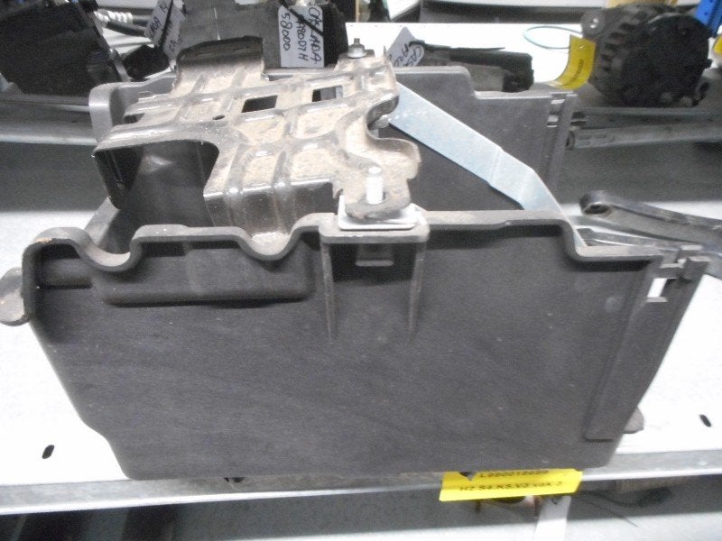BAC A BATTERIE Ford Fiesta 6 (JA8) (01-2008/01-2018), Henry-Ford-Straße  1
50735  Köln, DE, Ford-Werke GmbH, Kunden@ford.com, Ford