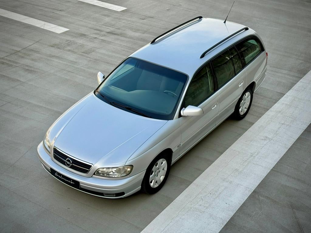 Opel Omega 2.2i XE 16v Design Edition, 2198 cm³, Achat, Entreprise, Boîte manuelle