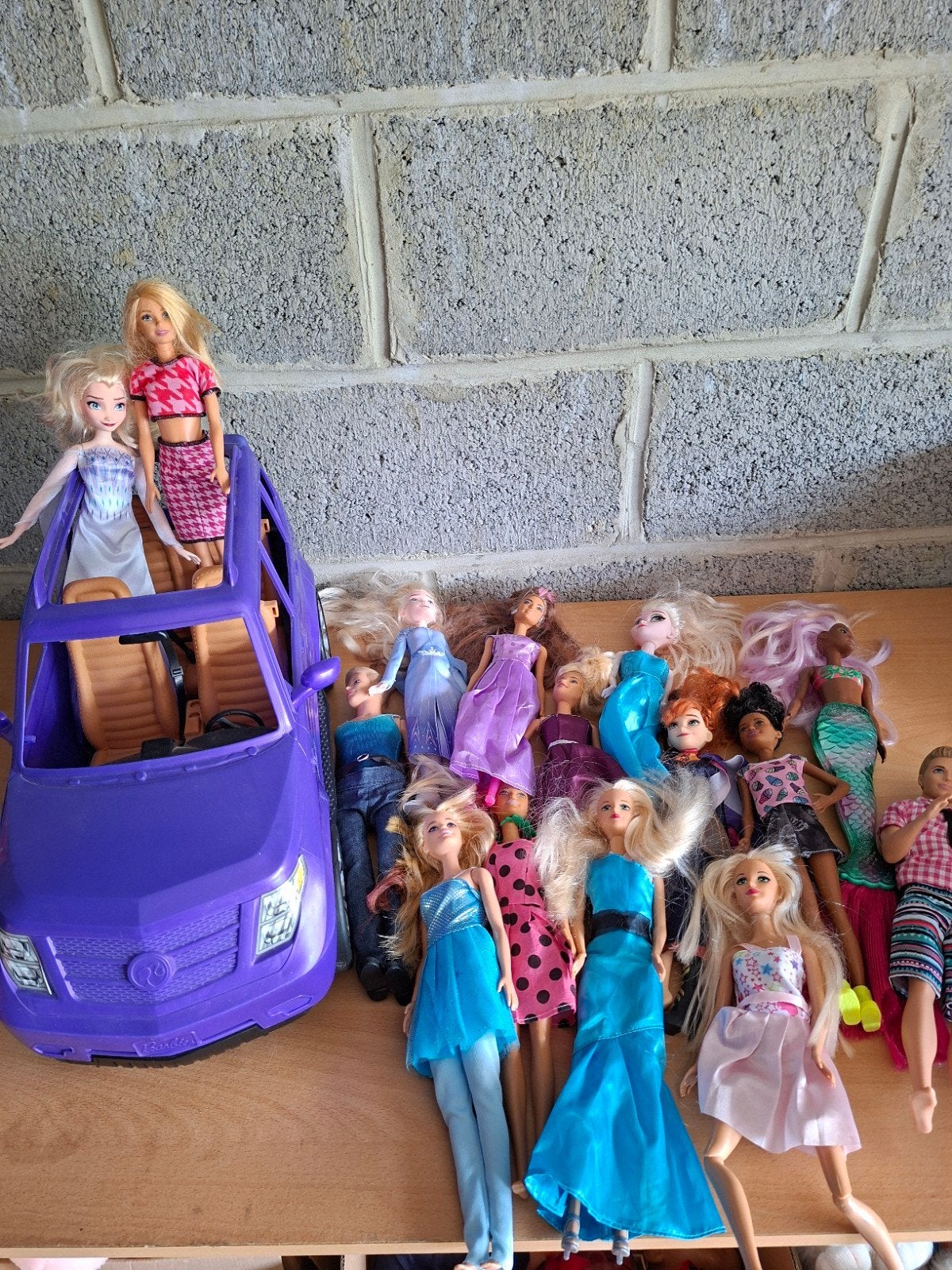Barbieauto en barbie´s, Kinderen en Baby's, Ophalen, Barbie