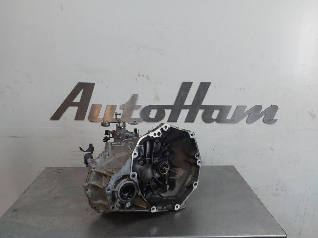 VERSNELLINGSBAK SCHAKEL Suzuki Celerio (LF) (01-2014/-), Gebruikt, Suzuki